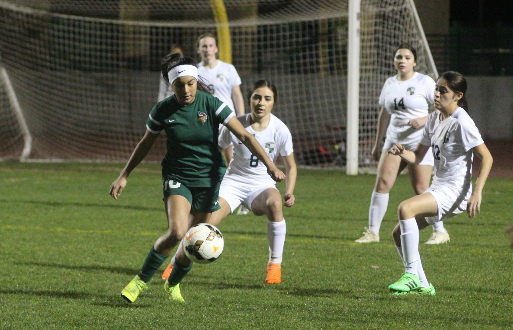 Kingsburg shuts out Dinuba